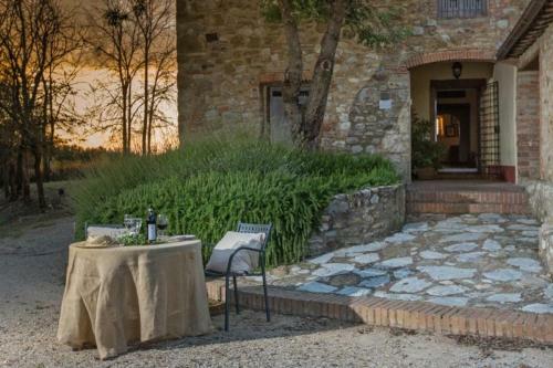 Lilliano Villa Sleeps 12 Pool Air Con Wifi