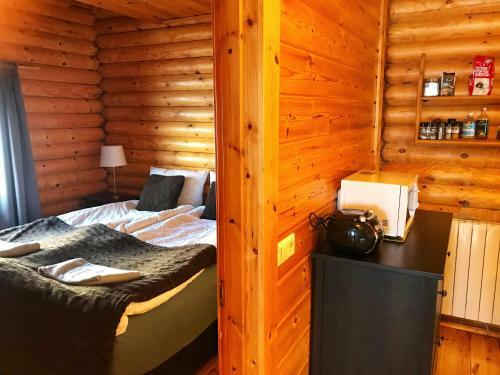Hostal Brimnes Bungalows