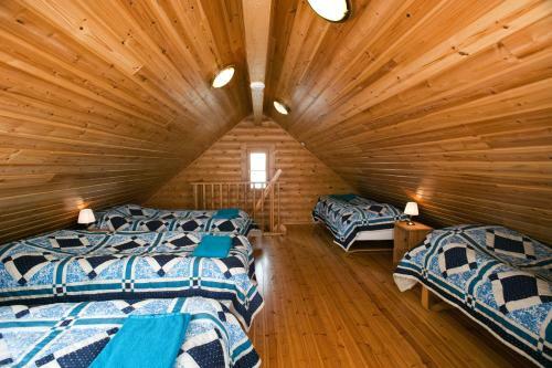 Hostal Brimnes Bungalows
