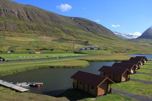 Hostal Brimnes Bungalows