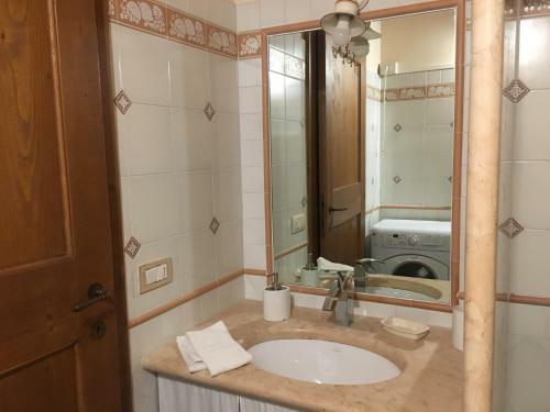 Garda Lake Villa With Private Pool