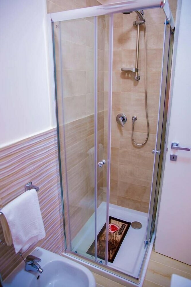 Hostal Gleda Rooms