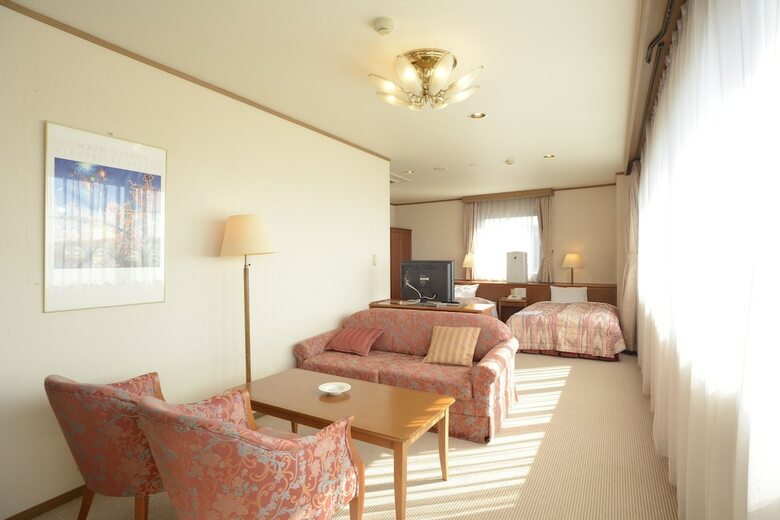 Iki Marina Hotel