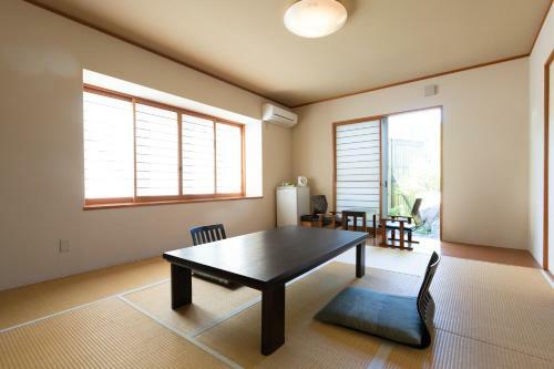 Hotel Yufuin Jiyu-kan