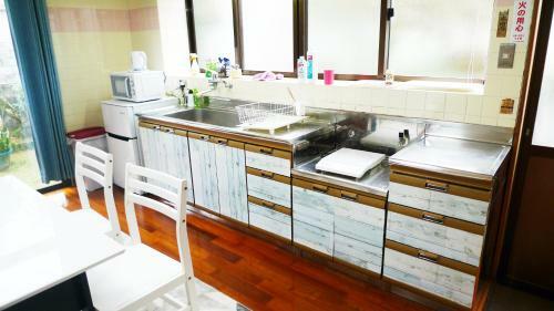 Hostal Songbird House