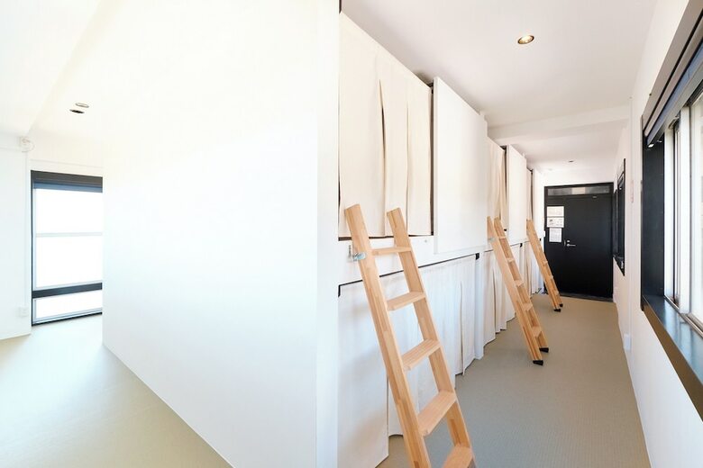 Hostal J-hoppers Lake Biwa Guesthouse