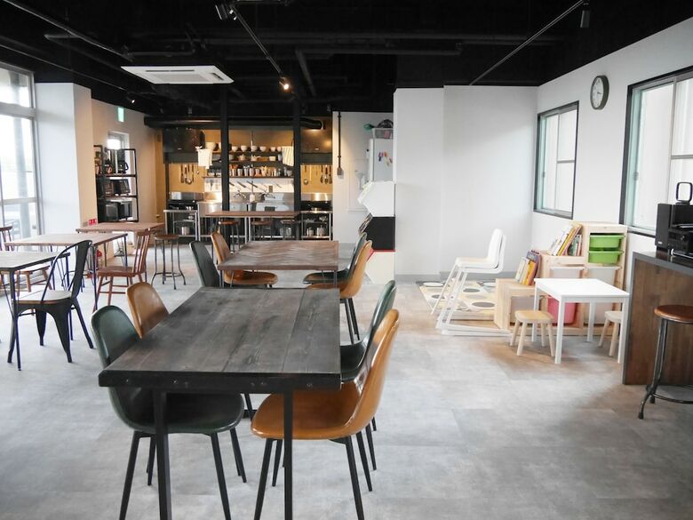 Hostal J-hoppers Lake Biwa Guesthouse
