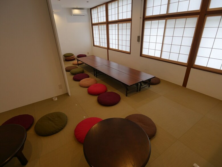 Hostal J-hoppers Lake Biwa Guesthouse