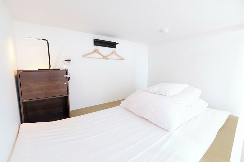 Hostal J-hoppers Lake Biwa Guesthouse