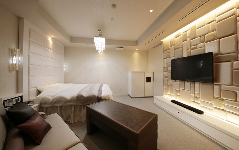 N Hotel