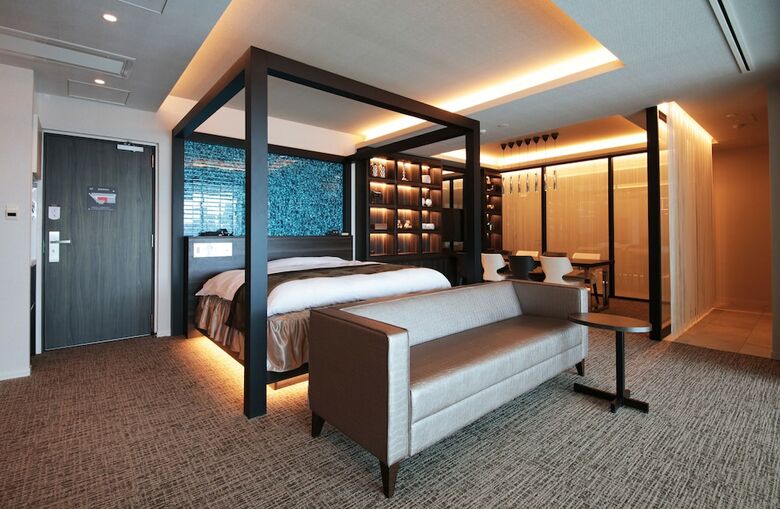 N Hotel