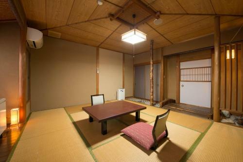 Kappo Ryokan Shiroyama