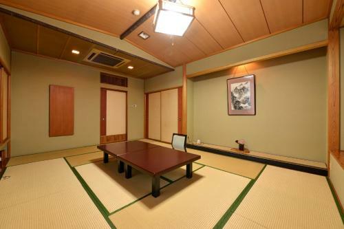 Kappo Ryokan Shiroyama