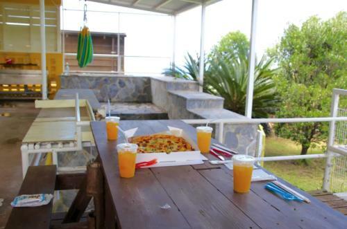 Pension Yellow House