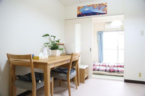 Hostal Maple House Namba Nippombashi
