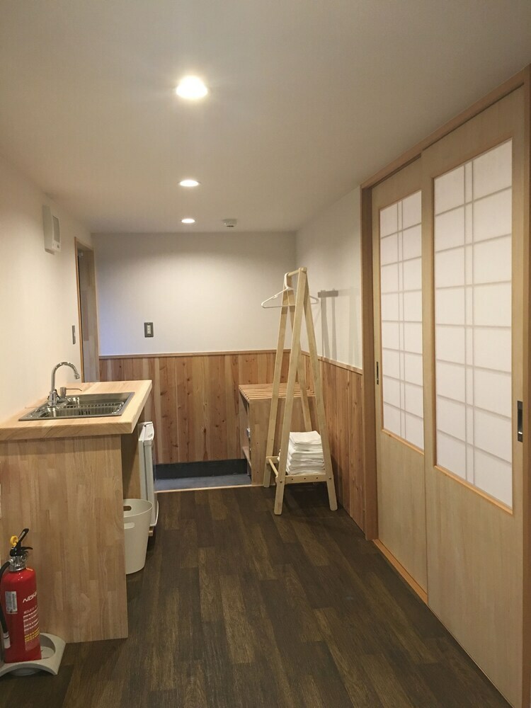 B&B Neagari