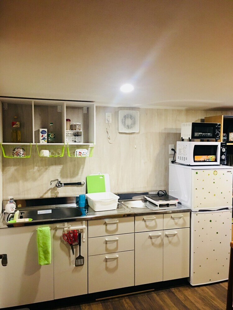 B&B Neagari