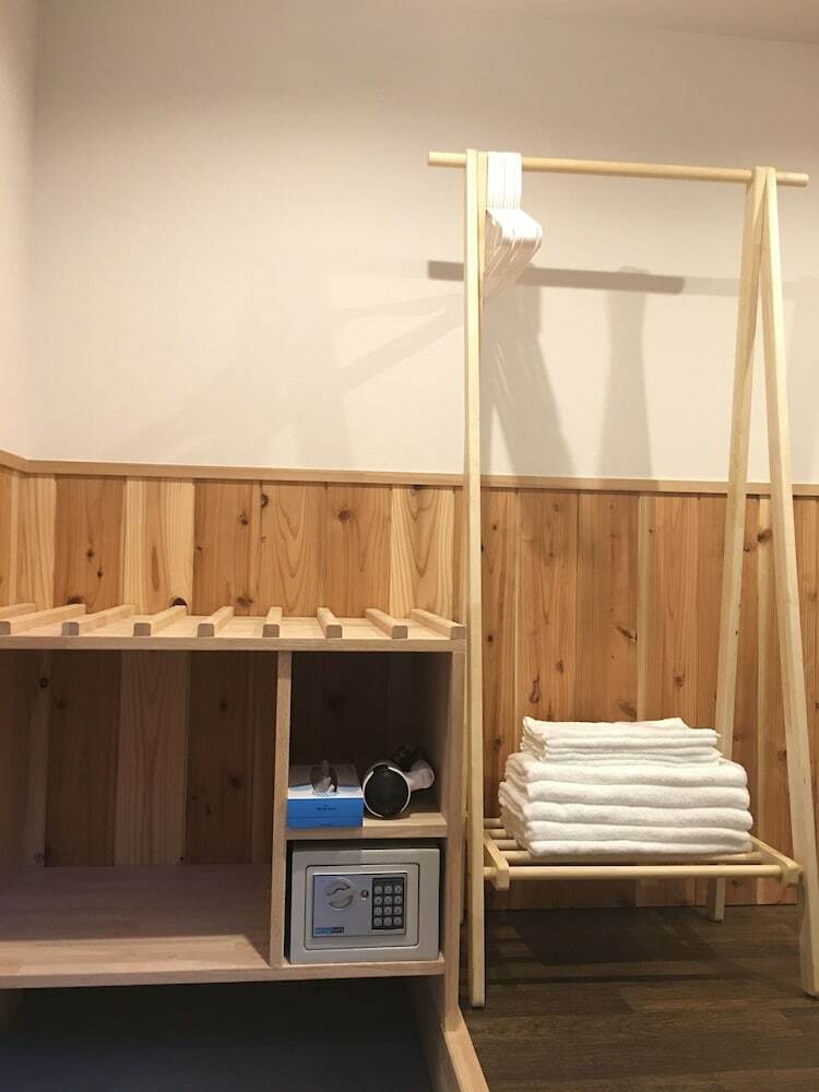 B&B Neagari