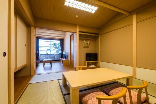 Hotel New Tomiyoshi