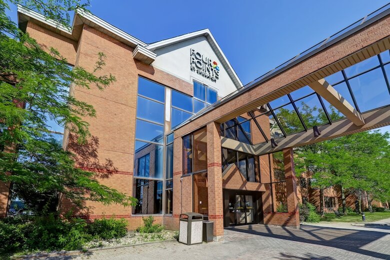 Hotel Four Points By Sheraton St. Catharines Niagara Suites