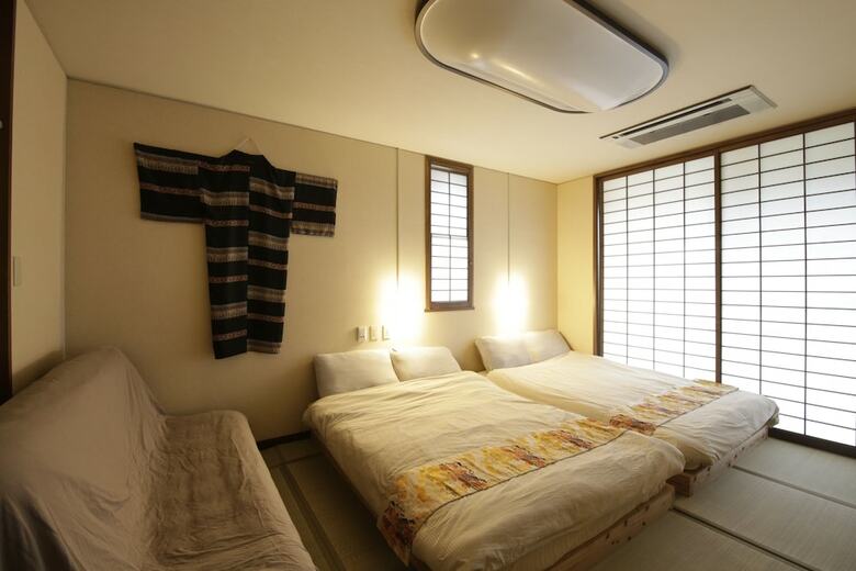 Albergue Guesthouse Hakozaki Garden