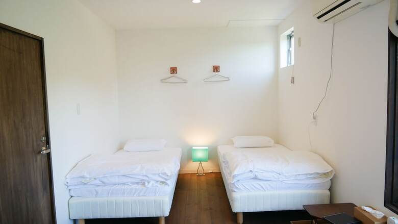 Hostal The Bonds
