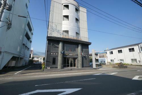 Hotel Satellite