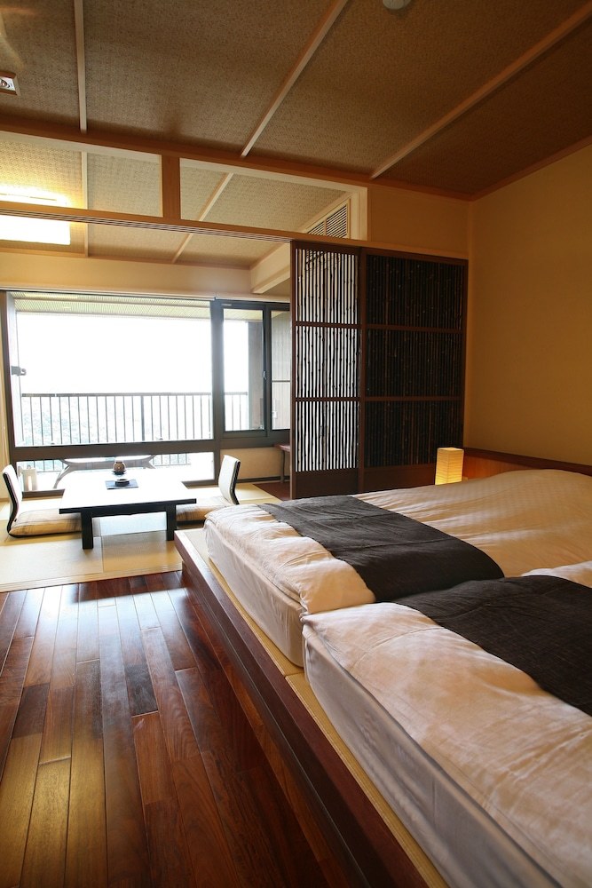 Kakimotoya