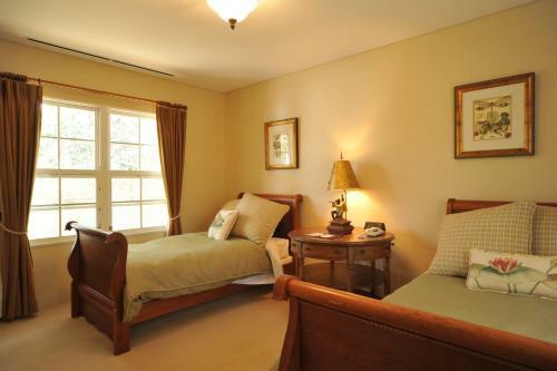 Hotel Forest Hills Garden