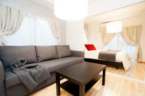 Apartamentos Bijou Suites Zero