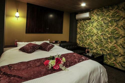 Hotel Cube (love Hotel)
