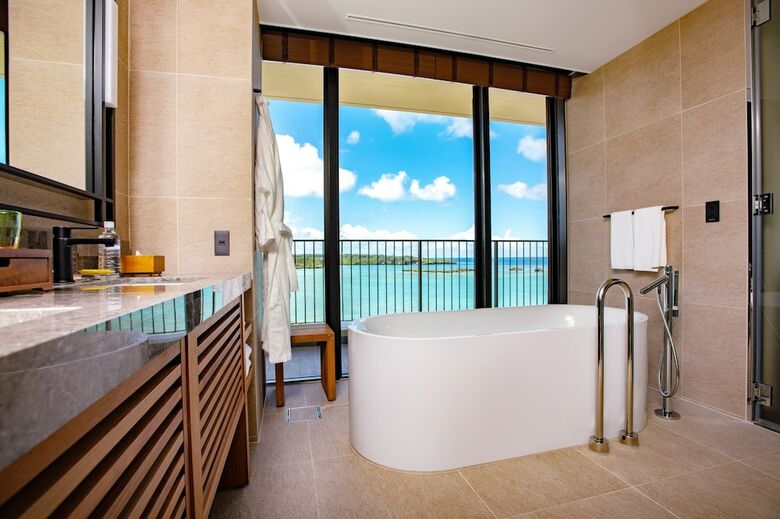 Hotel Hyatt Regency Seragaki Island Okinawa