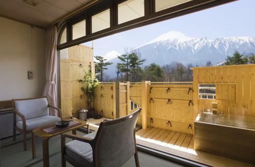 Hotel Hachimantai Heights