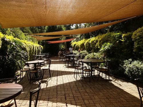 Hotel Ikweta Country Inn Maua