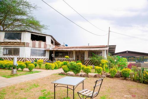 Lodge Game View Hotel