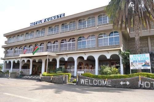 Kunste Hotel