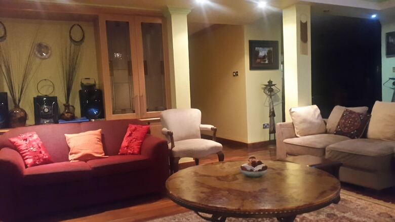 Hostal Spurwing Guest House