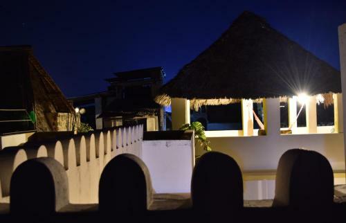Hostal Amu House