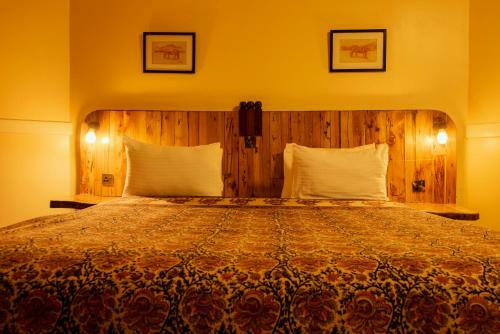 Hotel Tafaria Castle & Country Lodge