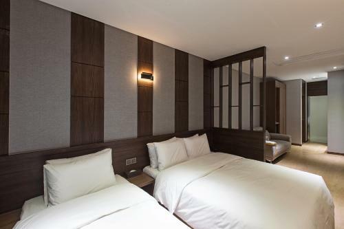 Notte La Mia Hotel