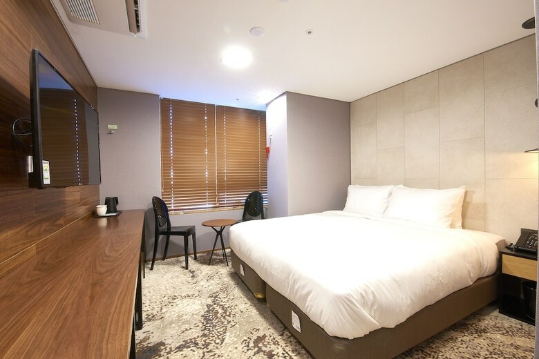 Hotel Tt