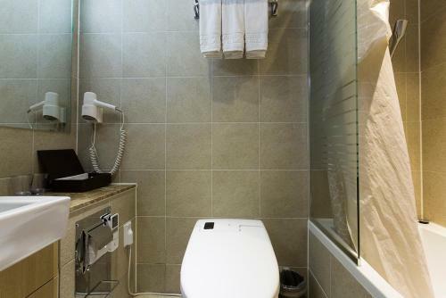 Vella Suite Hotel