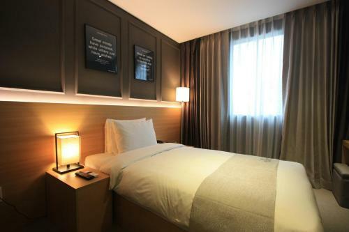 Vella Suite Hotel