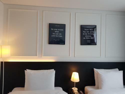 Vella Suite Hotel