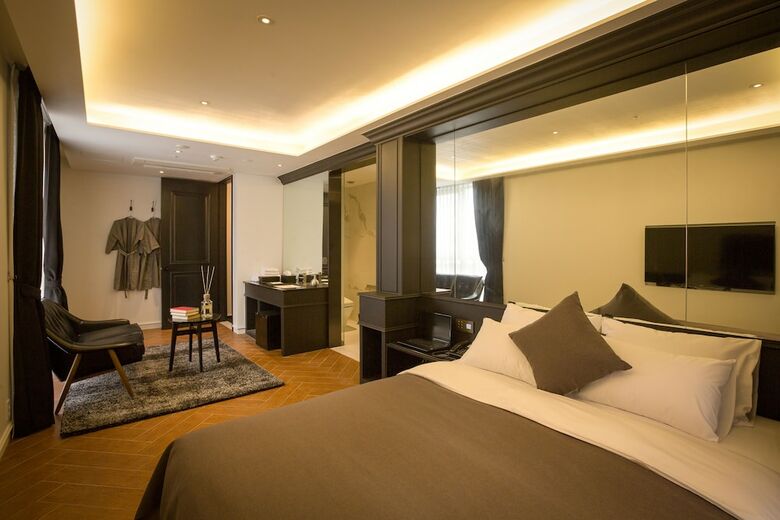 Trang Blue Hotel