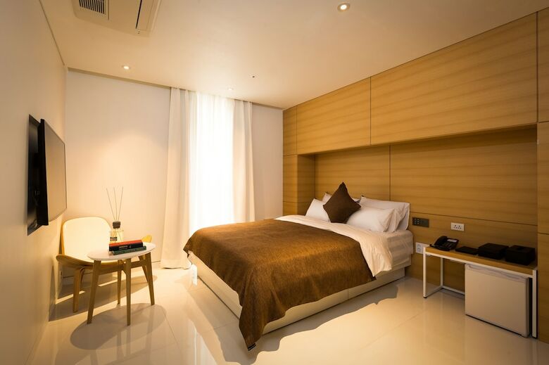 Trang Blue Hotel