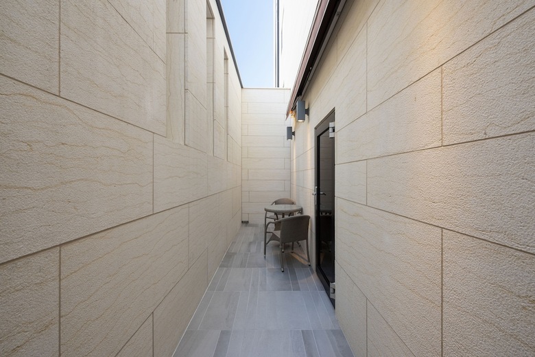 Hound Hotel Yeonsan