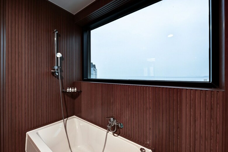 Sea Moon Tourist Hotel