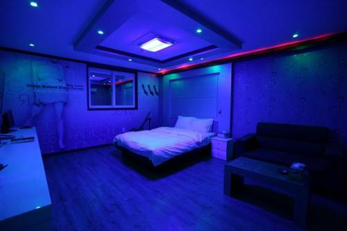 Andong W Hotel