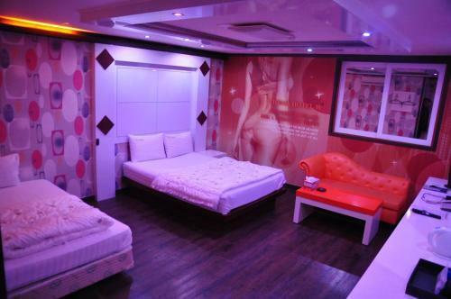 Andong W Hotel